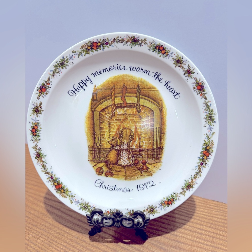 Vintage Christmas Holly Hobbie 1972 decorative Plate with Festive Design